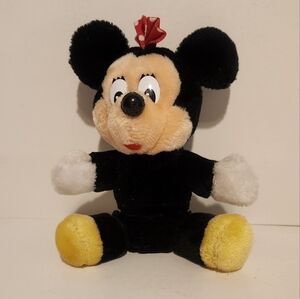 Vintage 7” Minnie Mouse Walt Disney World Plush